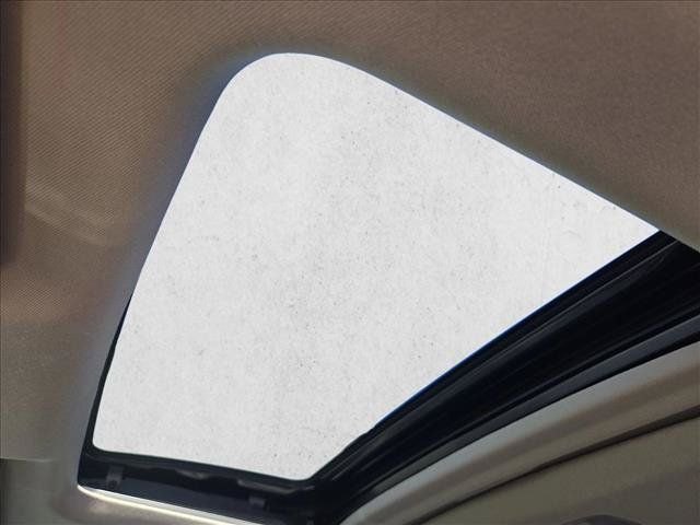 Used 2022 Honda HR-V EX-L image 13