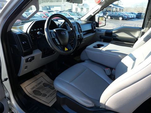 Used 2018 Ford F150 XL w/ Equipment Group 101A Mid image 9