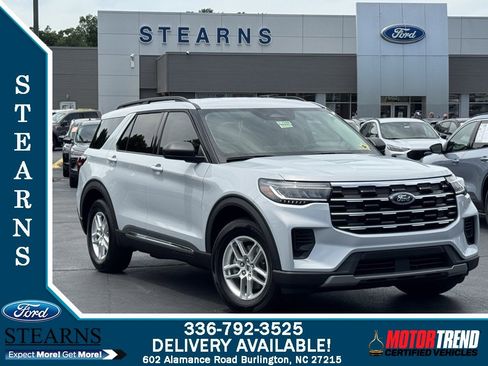 New 2025 Ford Explorer Active image 1