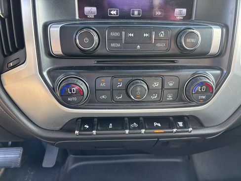 Used 2015 GMC Sierra 2500 SLE w/ SLE Preferred Package image 20