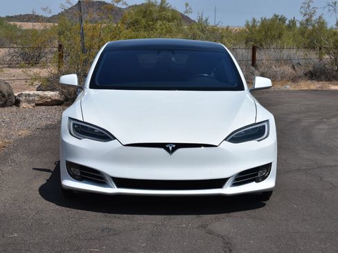 Used 2020 Tesla Model S Performance AWD/4WD image 2