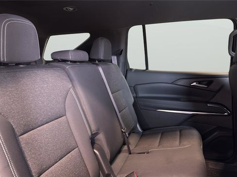 Used 2024 Chevrolet Traverse LS w/ LPO, Floor Liner Package FWD image 15