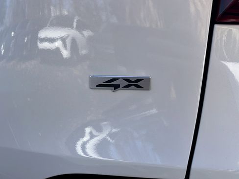 New 2026 Kia Seltos SX image 31