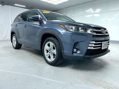 Used 2019 Toyota Highlander Limited