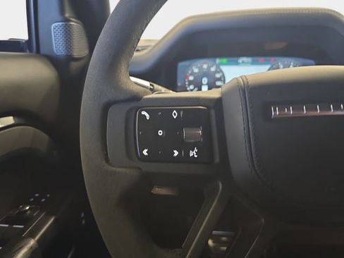 Used 2022 Land Rover Defender 110 AWD/4WD image 19