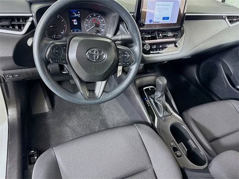 Certified 2025 Toyota Corolla LE image 7