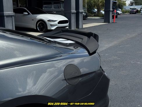 Used 2019 Ford Mustang GT Premium RWD image 14