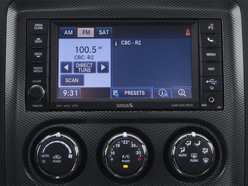 Used 2014 Dodge Challenger R/T RWD image 12
