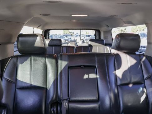 Used 2011 GMC Yukon XL SLT image 29