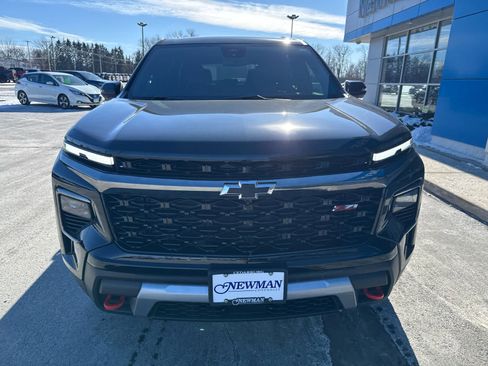 Used 2024 Chevrolet Traverse Z71 image 13