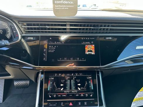 New 2026 Audi Q8 Prestige image 12