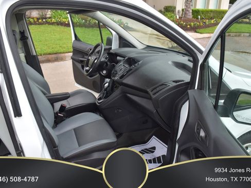 Used 2016 Ford Transit Connect XL image 10