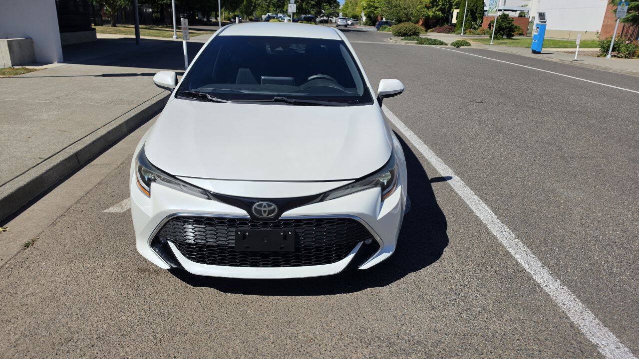 Used 2019 Toyota Corolla XSE FWD image 2