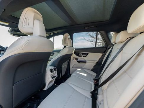 Certified 2026 Mercedes-Benz GLC 300 4MATIC image 27