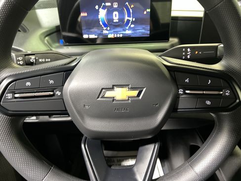 Used 2024 Chevrolet Silverado EV W/T image 21