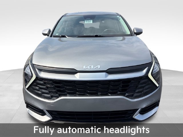 Used 2023 Kia Sportage LX AWD/4WD image 11