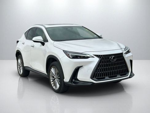 Used 2025 Lexus NX 350 AWD w/ Accessory Package (2T) image 3