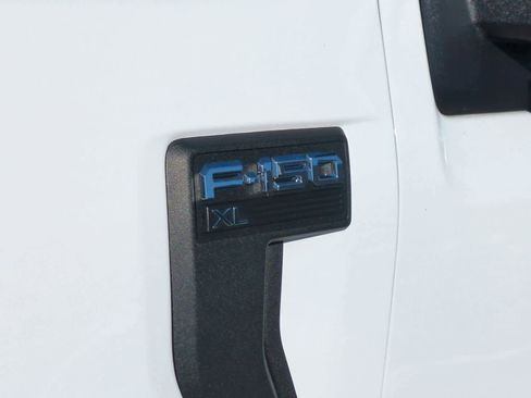 Used 2021 Ford F150 XL w/ Equipment Group 101A High image 13