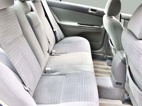 Used 2005 Toyota Camry LE image 21