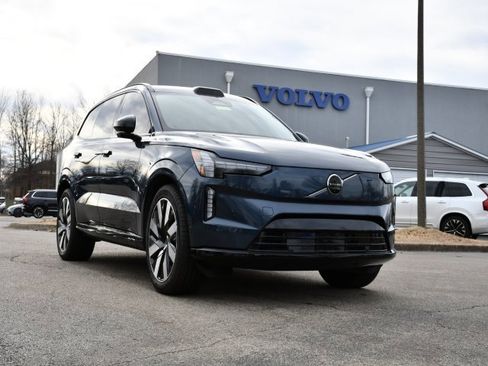 Used 2025 Volvo EX90 Ultra image 27