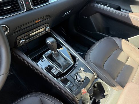 Certified 2025 MAZDA CX-5 Signature AWD/4WD image 13