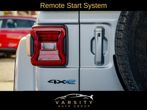 Used 2022 Jeep Wrangler Unlimited Sahara image 31