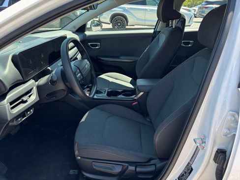 Used 2025 Kia K4 FWD image 27