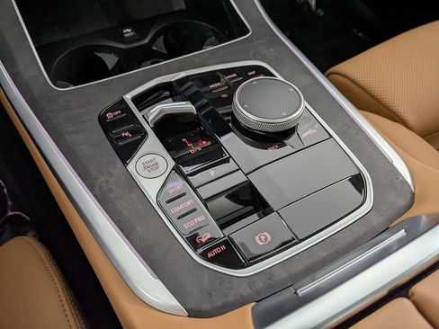 Used 2025 BMW X5 xDrive40i image 38