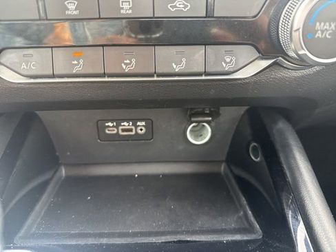 Used 2023 Nissan Altima 2.5 SV FWD image 22