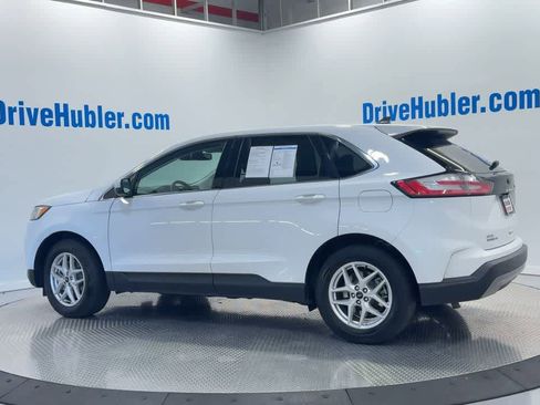 Used 2024 Ford Edge SEL image 9