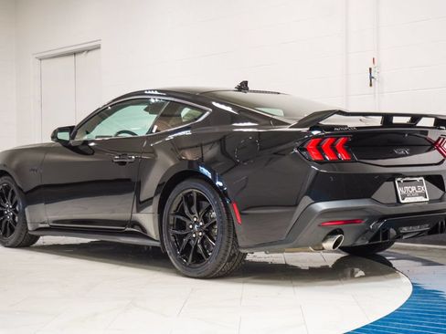 Used 2025 Ford Mustang GT w/ Mustang Nite Pony Package RWD image 30