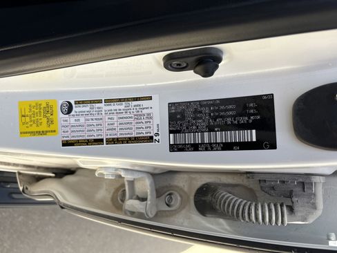 Used 2023 Lexus LX 600 4WD w/ Appearance Package image 36