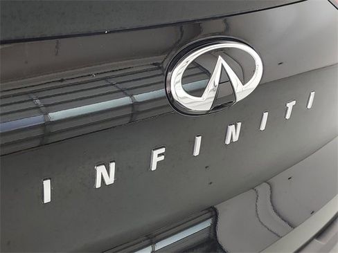 Used 2024 INFINITI QX55 Luxe image 9