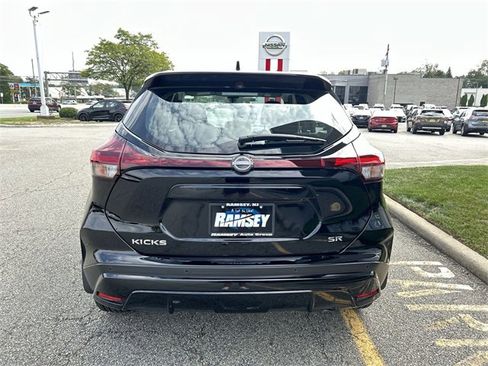 Certified 2024 Nissan Kicks SR image 7
