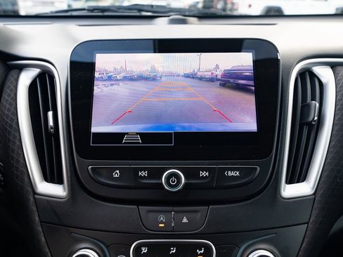 Used 2023 Chevrolet Malibu LT image 15