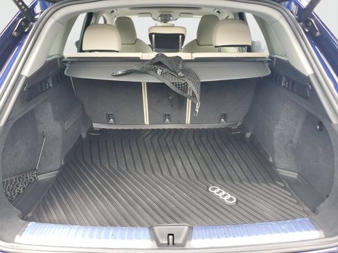 Used 2025 Audi Q5 Premium w/ Premium Plus AWD/4WD image 9