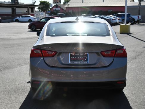 Used 2023 Chevrolet Malibu LT FWD image 7
