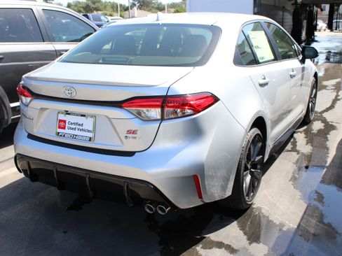 Used 2026 Toyota Corolla SE w/ SE Premium Package FWD image 9