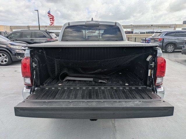 Used 2021 Toyota Tacoma SR5 RWD image 12