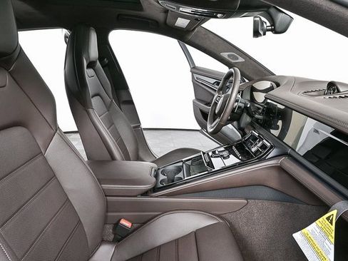 Certified 2026 Porsche Panamera Turbo image 24