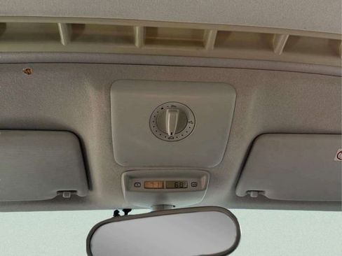 Used 2001 Volkswagen Beetle GLS image 16