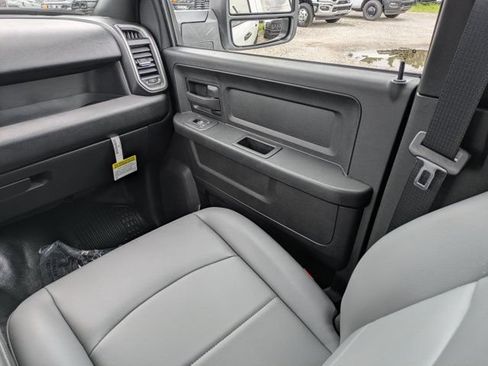 New 2026 RAM 2500 Tradesman AWD/4WD image 16