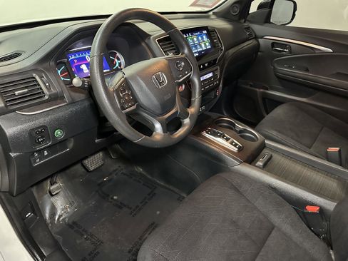 Certified 2022 Honda Pilot Sport image 24