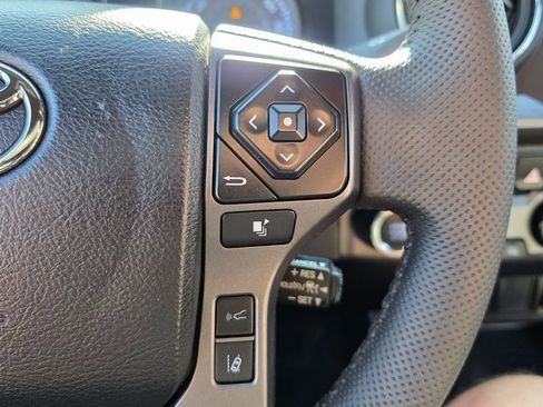 Used 2023 Toyota Tacoma TRD Sport image 27