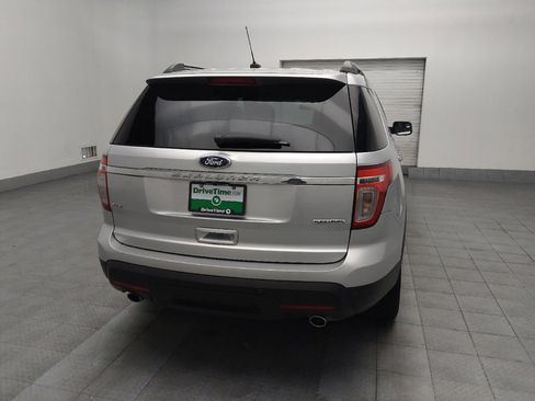 Used 2015 Ford Explorer XLT w/ Equipment Group 202B image 7