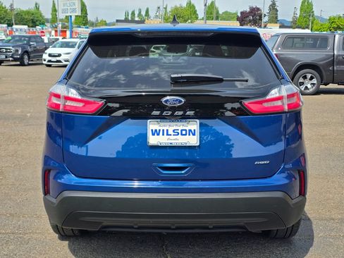 Used 2023 Ford Edge SE AWD/4WD image 7