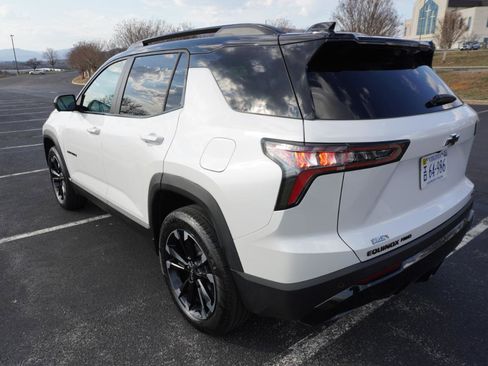 Used 2025 Chevrolet Equinox RS w/ Safety and Technology Package image 9