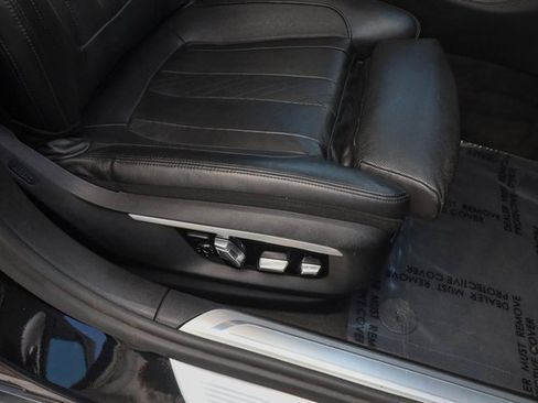 Used 2017 BMW 750i xDrive image 58