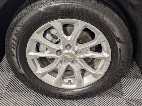 Used 2020 Chevrolet Equinox LT image 8