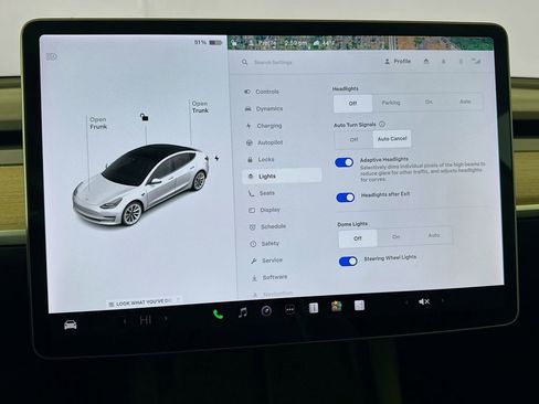 Used 2021 Tesla Model 3 Standard Range Plus image 24